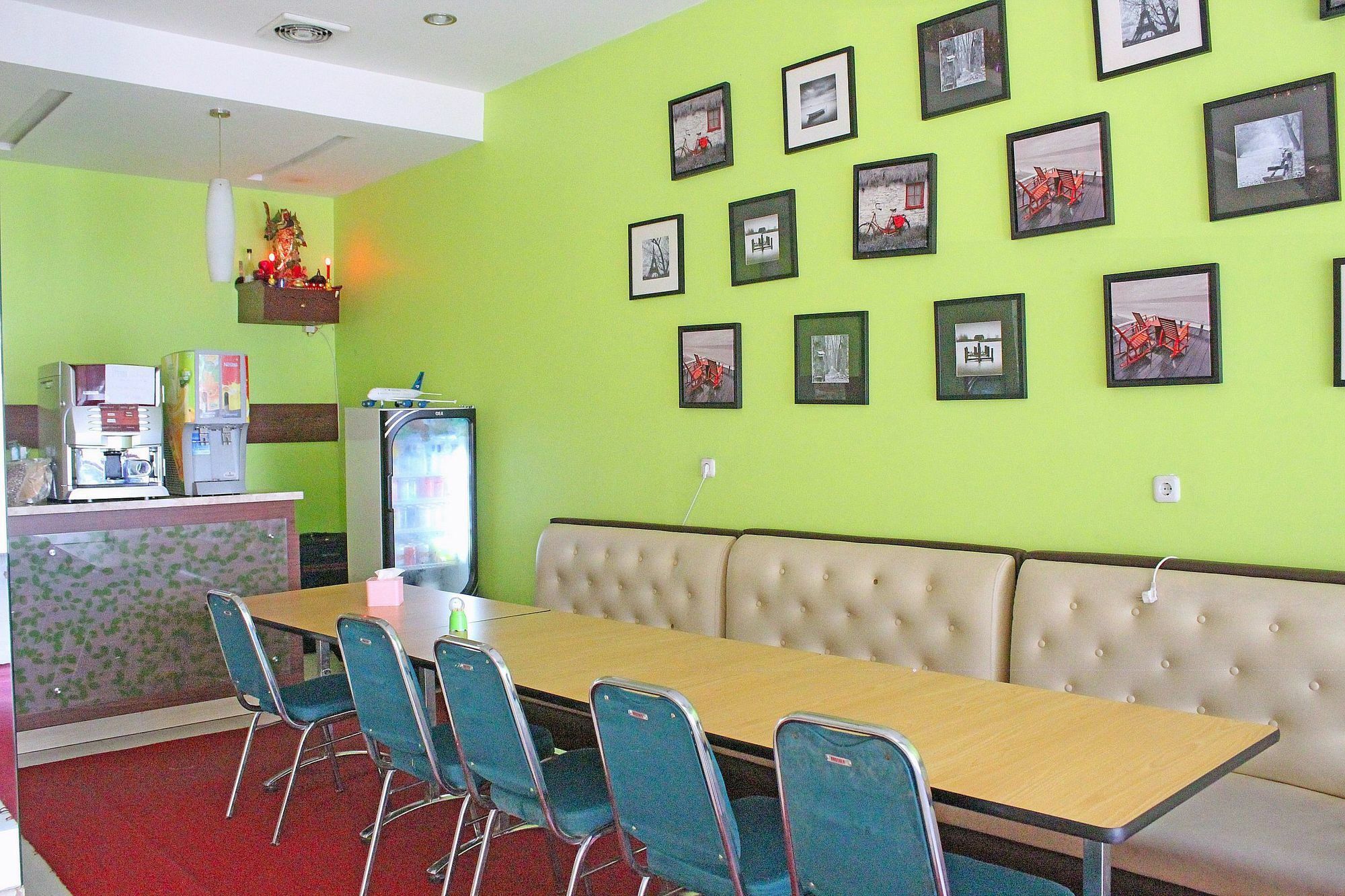 Zen Rooms Rujia Pecenongan Jacarta Exterior foto